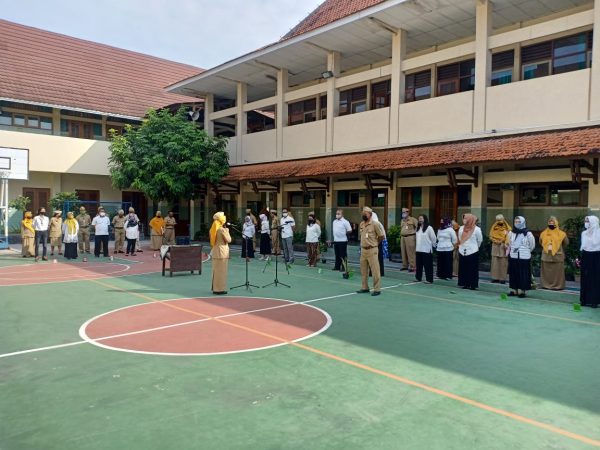 MPLS Hari Keempat Siswa Kelas VII SMP Negeri 4 Surakarta