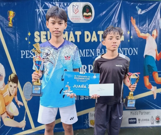 Juara 2 Turnamen Badminton Se- Solo raya 2025