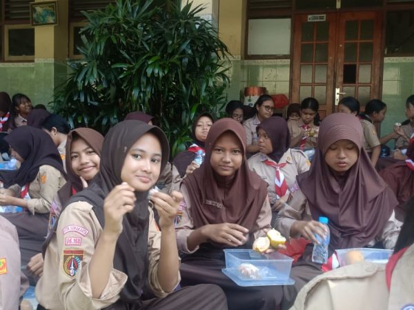 Wujudkan Generasi Sehat dan Cerdas, SMP N 4 Surakarta Laksanakan Pemberian TTD