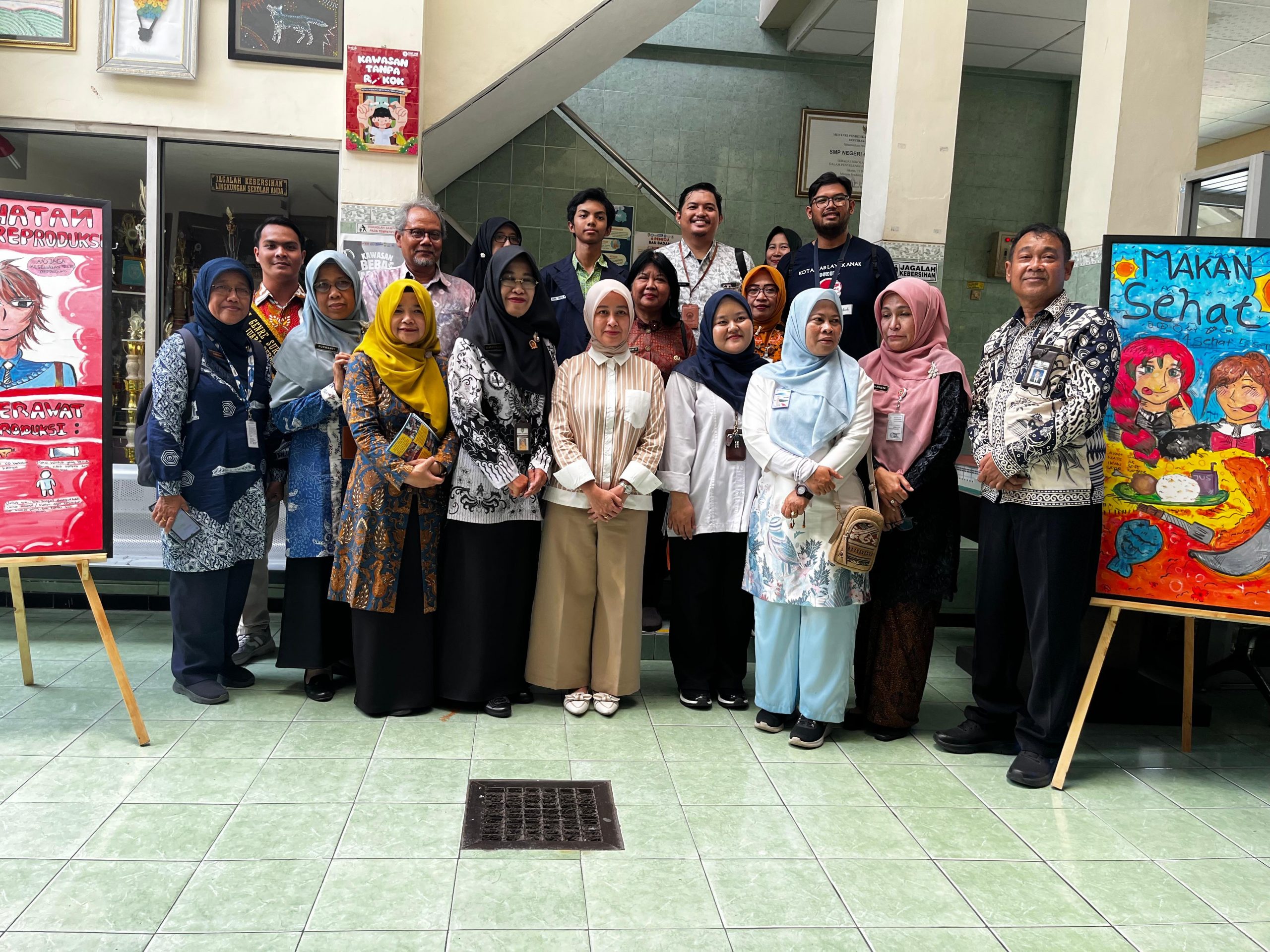 KLHK dan Kemenkes RI Lakukan Visitasi Sekolah Sehat 2025 di SMP Negeri 4 Kota Surakarta