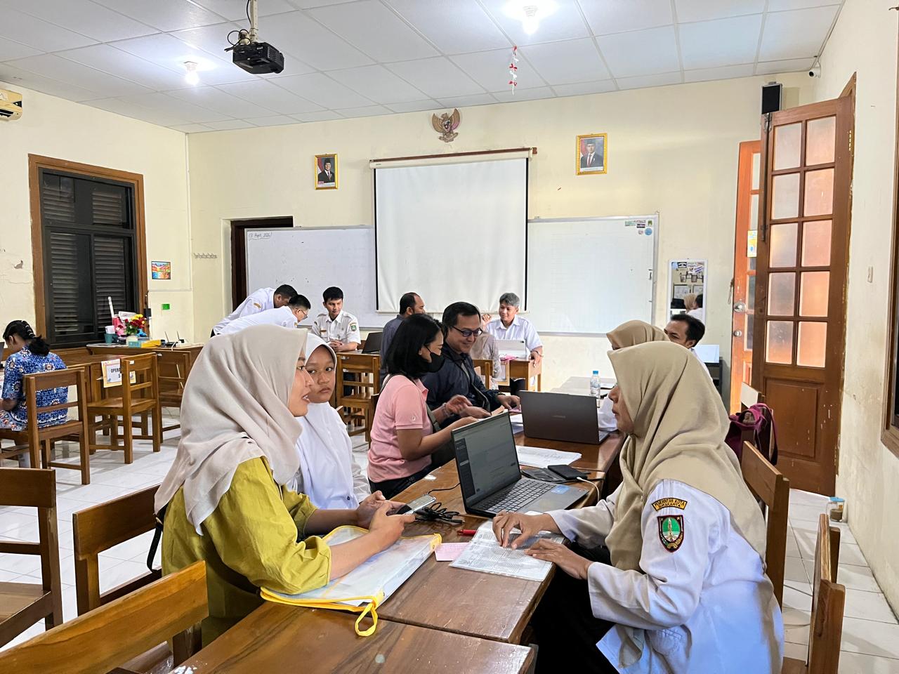PELAKSANAAN SISTEM PENERIMAAN MURID BARU (SPMB) SMP NEGERI 4 KOTA SURAKARTA TAHUN AJARAN 2026/2027 JALUR PRESTASI DAN AFIRMASI