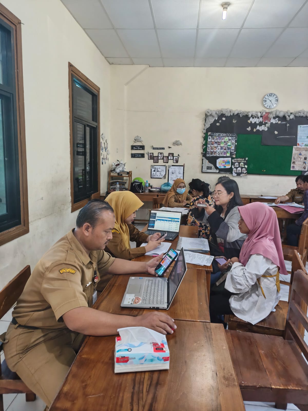 Pendaftaran SPMB 2026 Kota Surakarta: Jalur Domisili dan Mutasi Tugas Orang Tua/Wali Resmi Dibuka